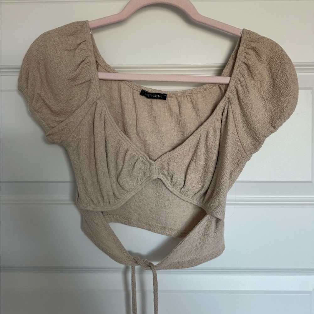 crop top with cut out